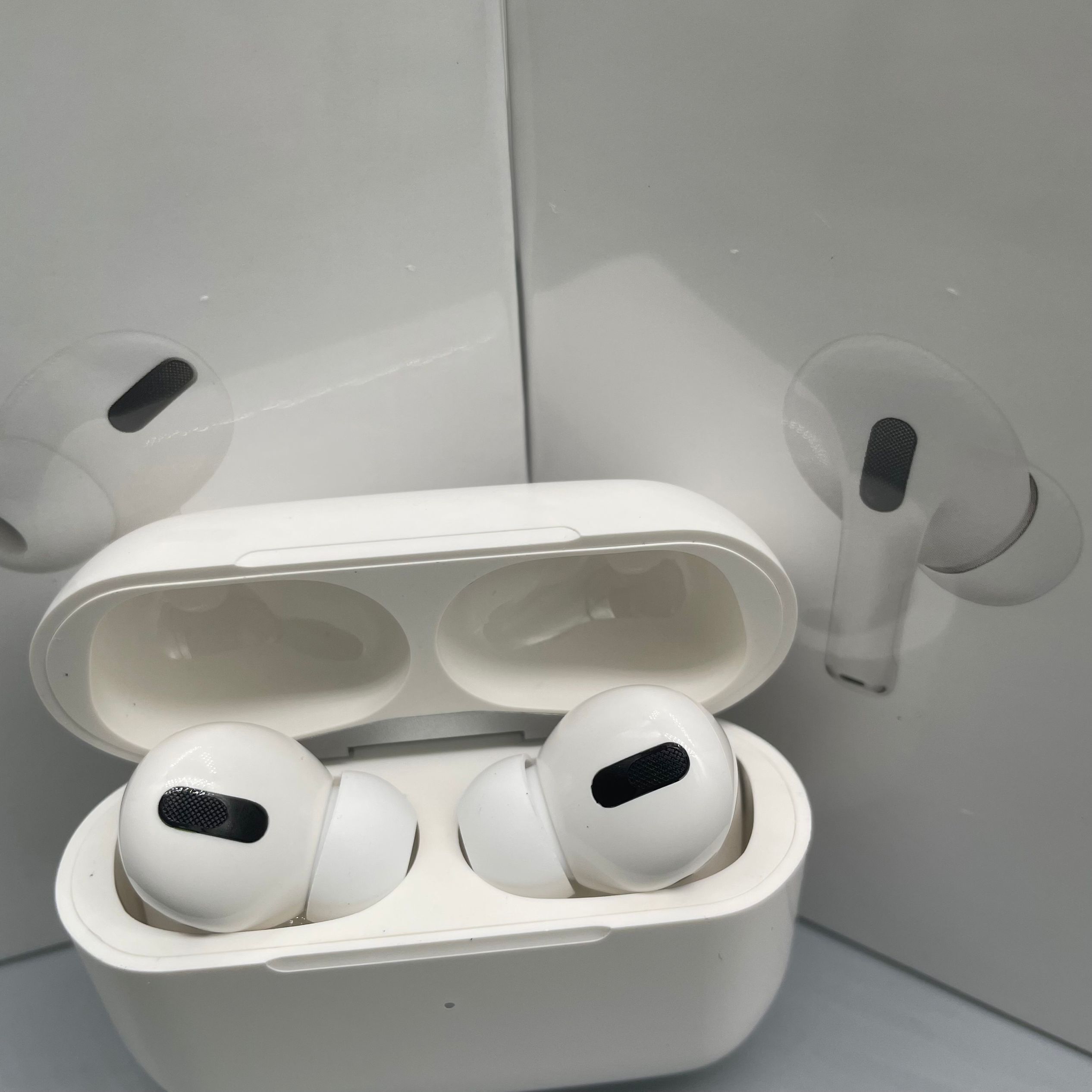 

HIGH QUALITY Airpods 3 Airpods Pro Air Pods 1 2 Headphone Accessories Pop up Wireless Earphone fidget Soft Silicone Case airpod 2 3 Headphones Cover with Strap