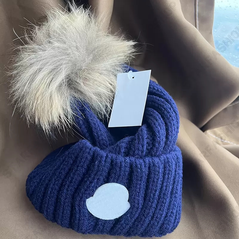 

Knitted Fur Pom Hat Fashion Designer Skull Cap Letters Beanie Men and Women Unisex Cashmere High Quality, Black