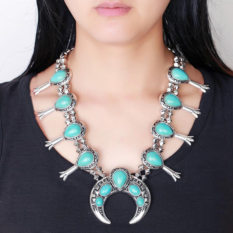 

Chokers Women Fashion Long Layered Pendant Necklace Vintage Silvery Statement Green Stones Bohemian Necklaces WholesaleChokers