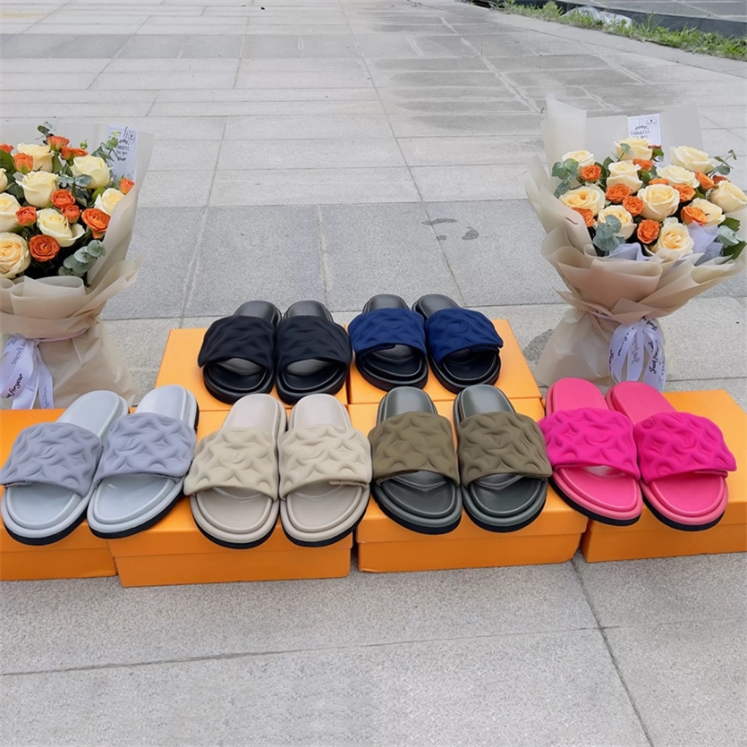 

POOL PILLOW Comfort Women Slippers Thong Sandals Cutout Leather old flower Sandal Flat Bow Spikes Luxury chian Platform Slipper Woman Flip Flops Size 35-40, Do not choose;other color;contact me