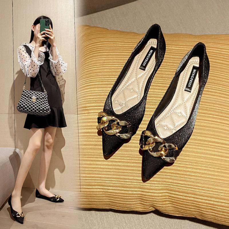 

Dress Shoes Women's Pointed Toe Leather 2022 Spring Fashion Metal Decoration Thick Heel Low Casual ShoesDress, Beige