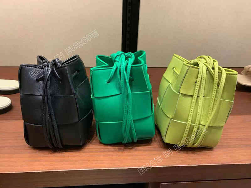 

Blue on the Way Designer Bucket Bottegass Handbags Mini Cassette Drawstring Bucket, Color consultation notes