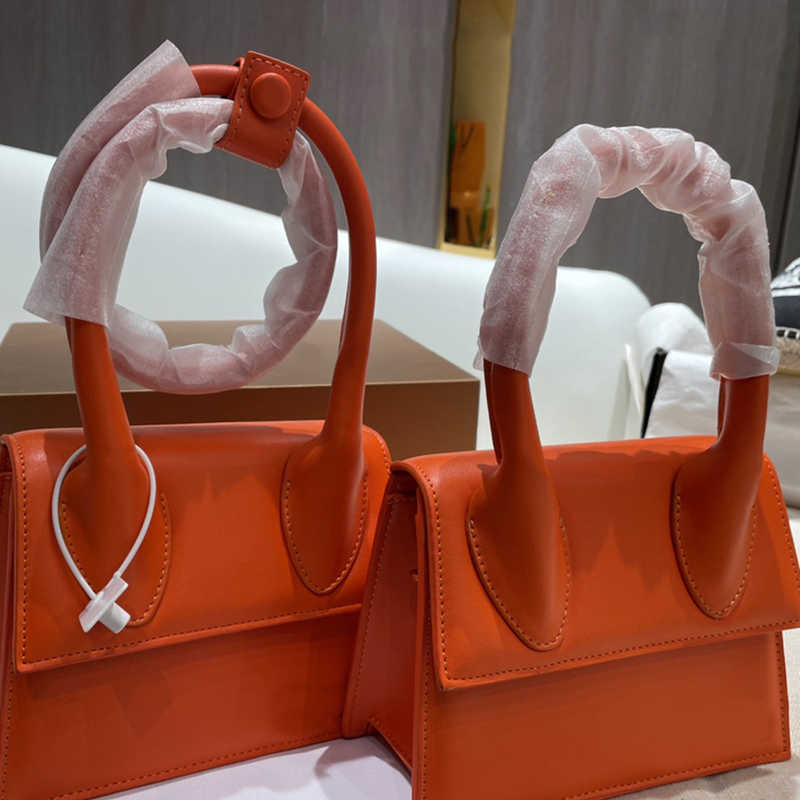 

(Avec boîte) Sacs à bandoulière Mini sac de concepteur le plus récent Sac à bandoulière en cuir véritable Cross Body Totes Femmes, Red