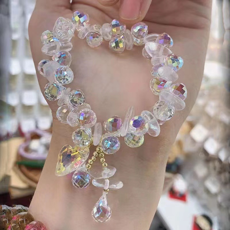 

New Fashion Love Crystal Bracelet Women's Design Feeling a Cold Wind Bracelet