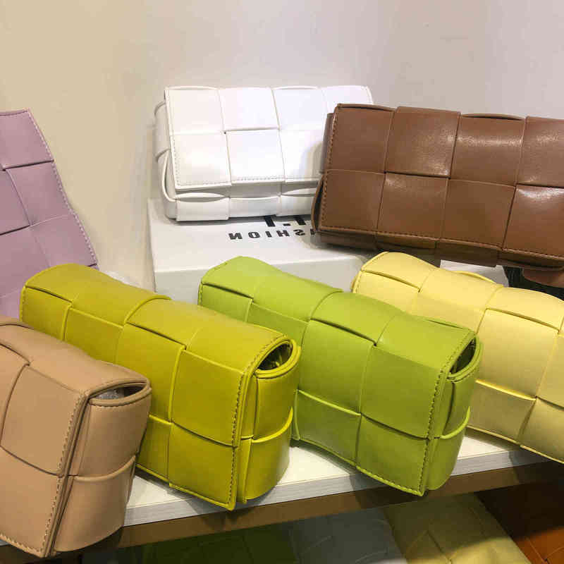 

Bottegav Venetas Luxury Handbags Soft Leather Woven Women's Single Shoulder Messenger Bag Cassette Waist Small Crowd Cross Back Chest