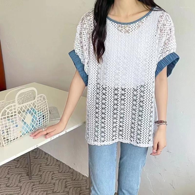 

Women's T-Shirt South Korea Dongdamen Summer Women's Hollow Hook Flower Bat Sleeve Round Neck Fashion T-shirtWomen's, Black