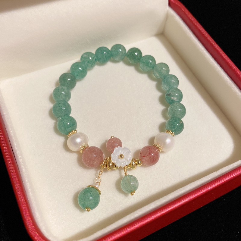 

New Forest Green Strawberry Crystal Bracelet Women's Small Fresh Shell Peach Blossom Freshwater Pearl Simple Hand Decoration