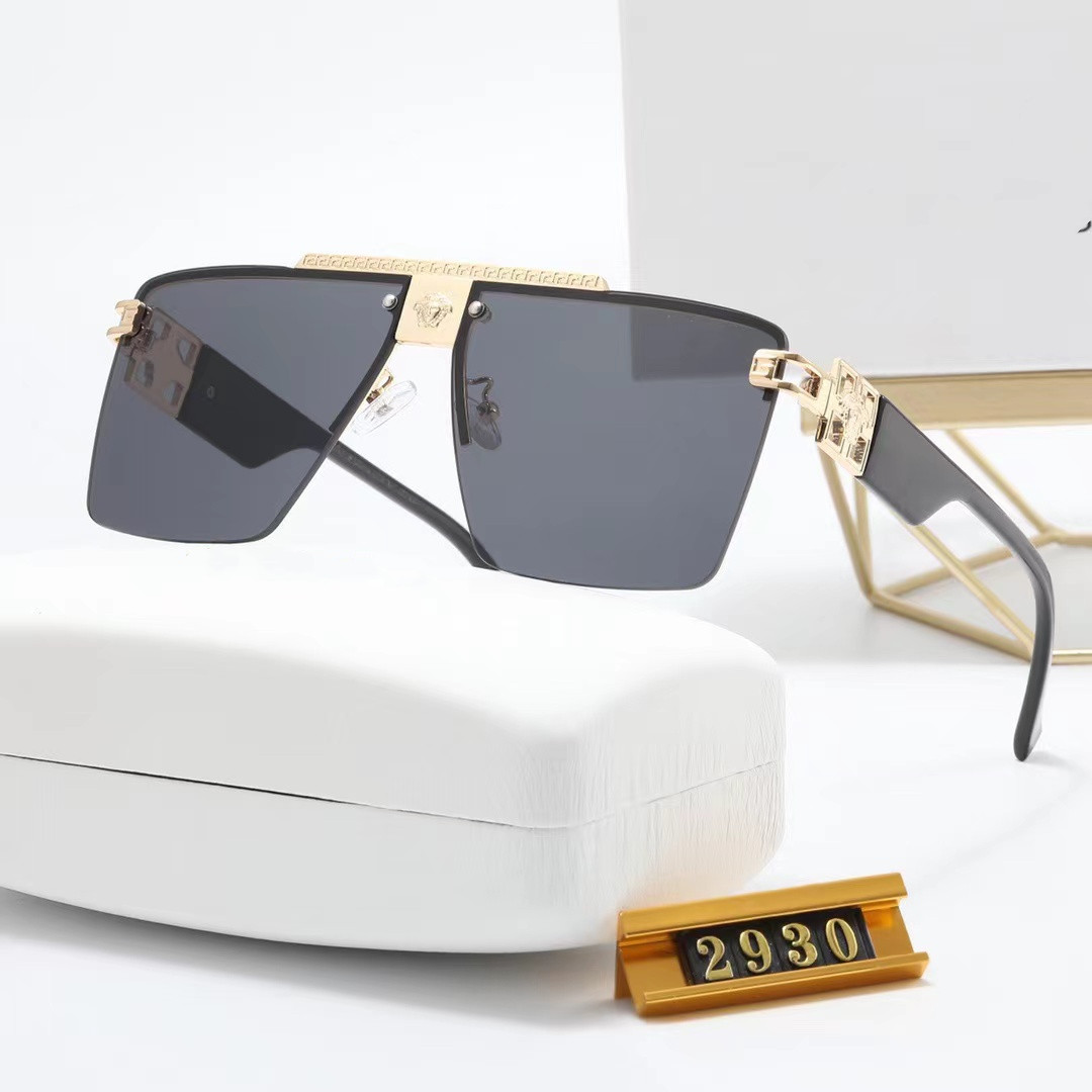 

High quality 2930 Medusaity Brand Designer Sunglasses wood glasses for men women Fashion buffalo sun glasses with box case