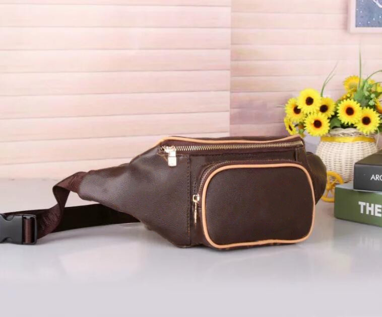 

Cellphone Case Waist pouch bag designer handbag Purses Womens Men BumBag Belt Women Pocket Bags Fashion Tote, White plaid