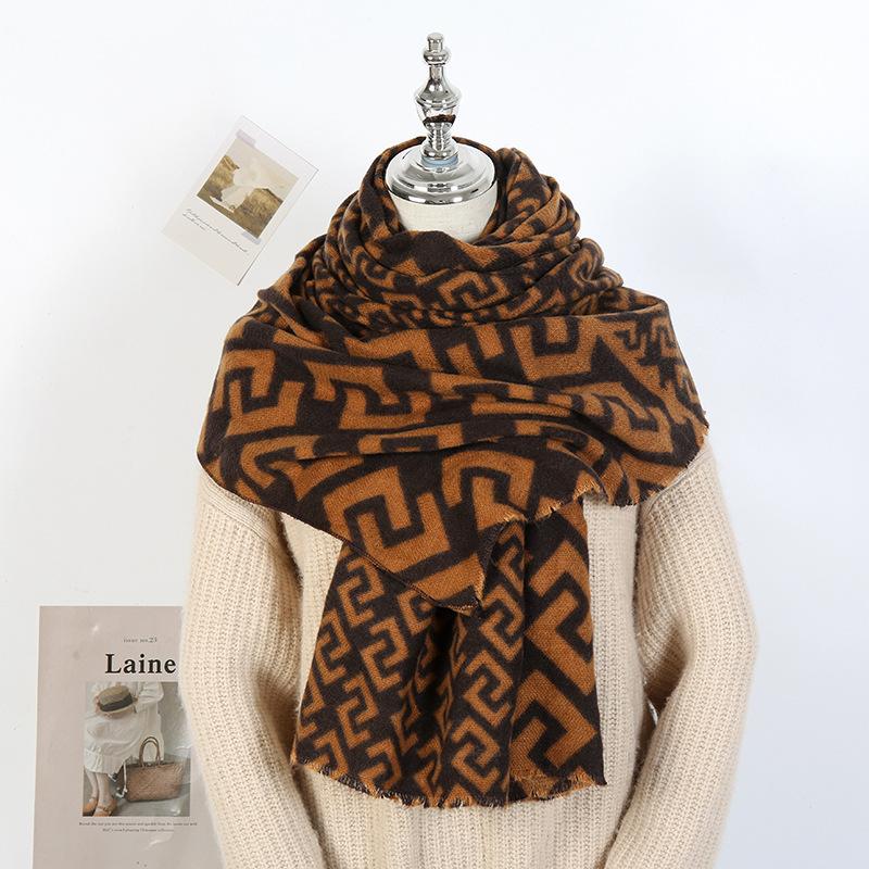 

Berets Ladies Scarf Warm Printing Imitation Cashmere Long Low-key Simple Dual-use Bib Shawl Thick Autumn And Winter