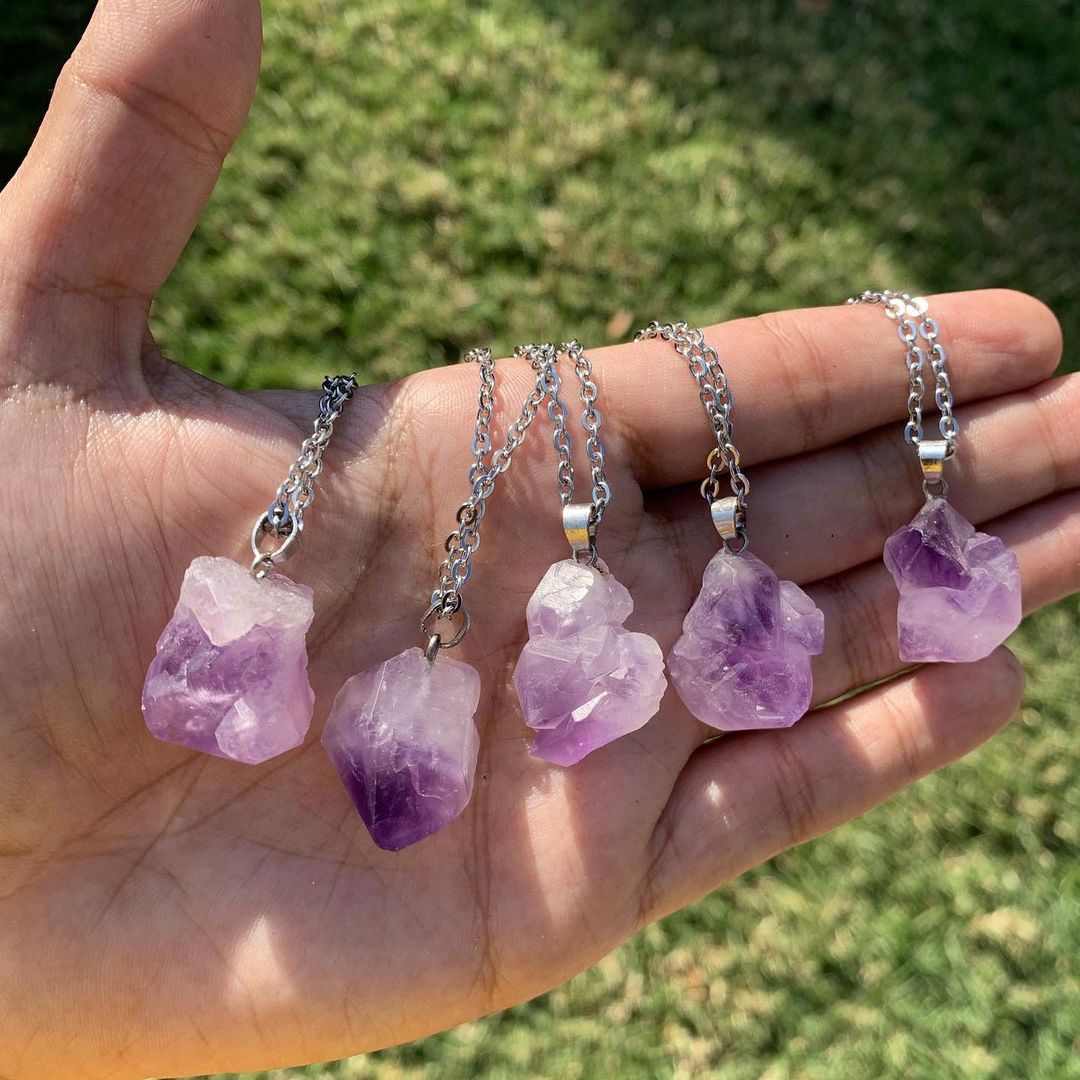 Natural Crystal Stone Irregularity Pendant Necklace Reiki Healing Quartz Crystal Amethysts Necklaces For Women Jewely-image-769834048