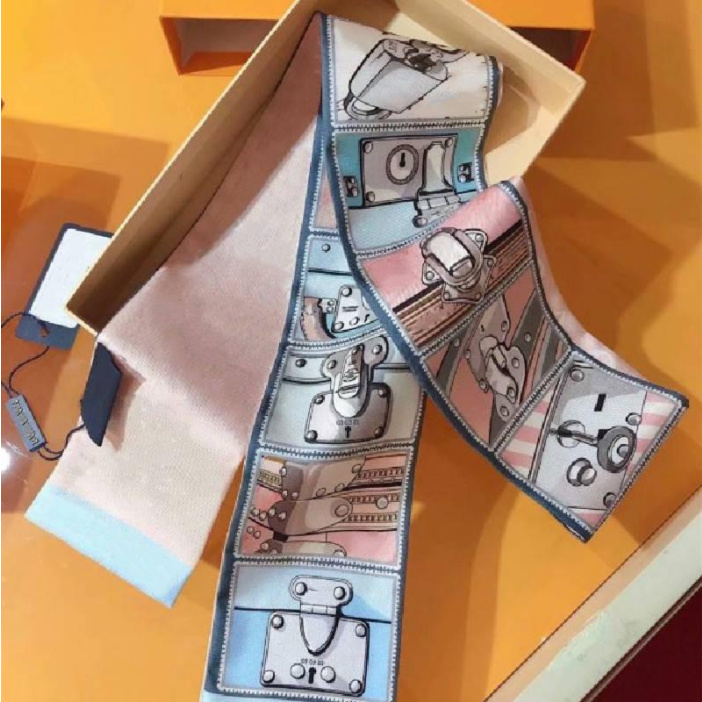 

Designer ladies Scarves fashion letter handbag scarf, tie, hair bundle, silk material size: 8*120