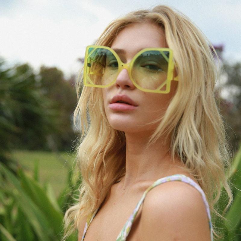 

Sunglasses 2022 Fashion Square Oversized Women Steampunk Vintage Retro Punk Sun Glasses Gradient Eyewear UV400