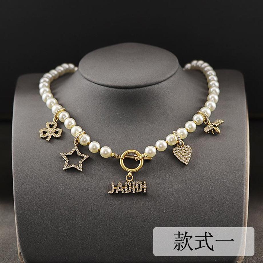 

New designed women's D letter pendant necklace 18K Gold plated Retro Brass Celebrity Ladies necklaces earring studs luxurious223e