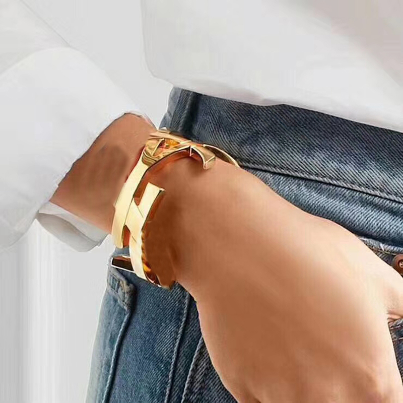 

Designer Bracelet For Women Luxury Jewelry Fashion Gold Bangle Brands Y Bracelcts Chain Link Wedding Hip Hop With Box22071504R