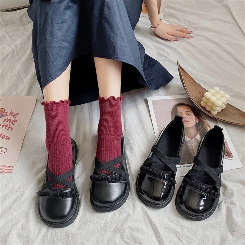 

Cute Black Mary Jane Ballet Shoes Women Casual Comfort Retro Loafers Patent Leather Platform Designer Round Toe Nursing Flats 220616, Bright black