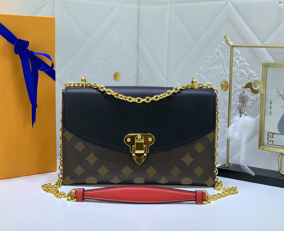 

Fashion Designers Women Handbags Shoulder Bags Luxurys Lady Crossbody Highs Quality Flower Letter Leather Messenger Purses Original Chains Marelle Totes 43L715, Monograms