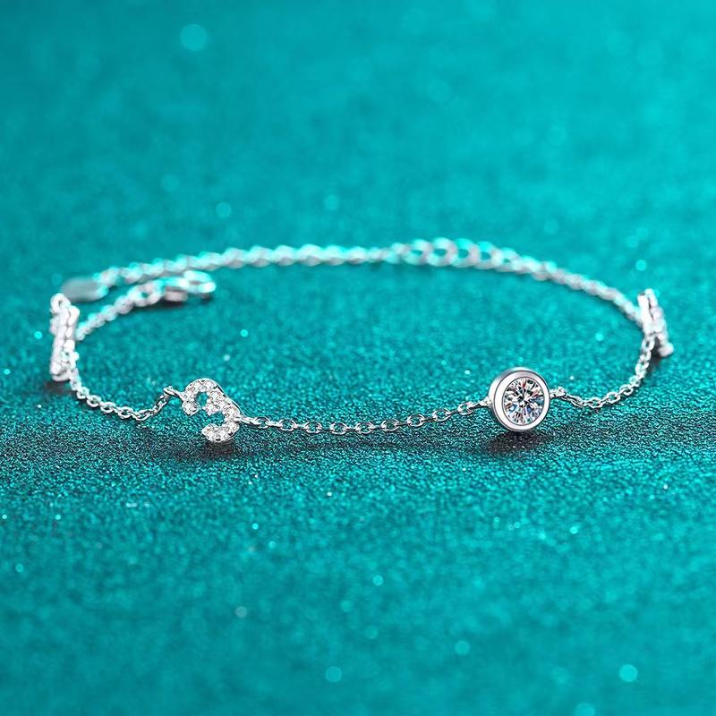

Charm Bracelets Trendy 925 Silver 1314 Moissanite Bracelet Women Jewelry Plated Platinum 0.5ct D Color VVS1 Love GiftCharm CharmCharm