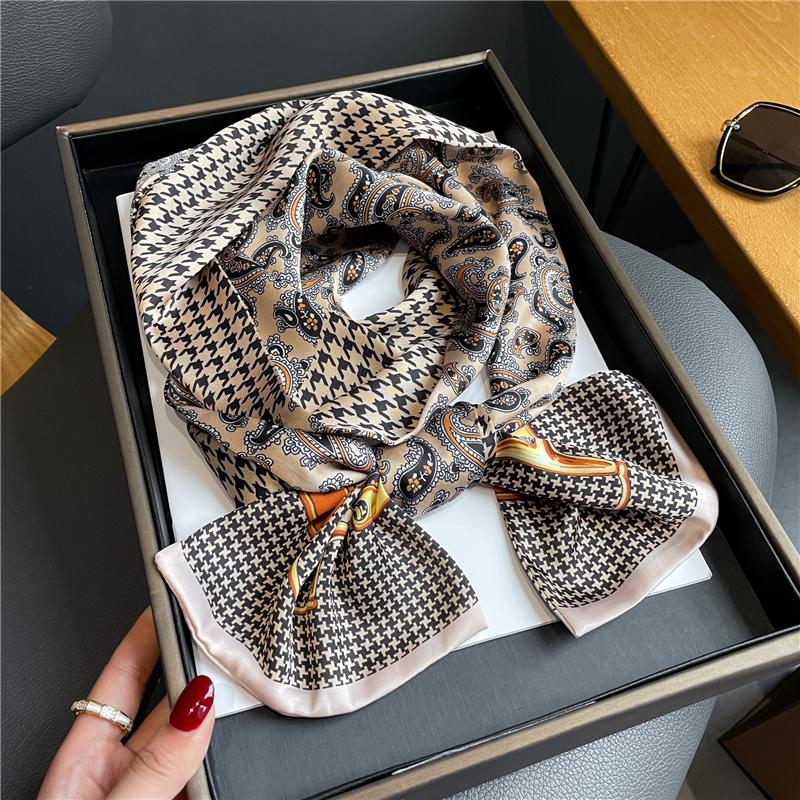 

Scarves Elegant Paisley Skinny Scarf Women Shawl Scarfs Hair Bands Silk Ribbon Wrist Wrap Neck Tie Belt Female AccessoriesScarves