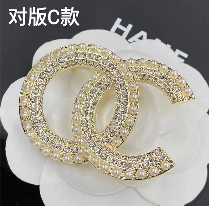 

2color 18K Gold Plated Brand Designer Letters Brooch Fashion Famous C Double Letter Brooches Pearl Luxury Couples Crystal Rhinestone Suit Pin Jewelry Accessories