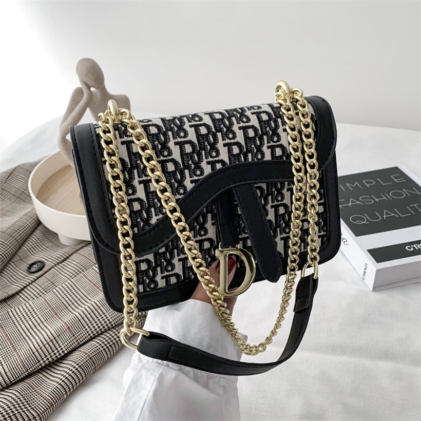 

30% OFF 2022 New Designer Bags female letter single shoulder slung Korean small square summer zero wallet simple fashion, Black