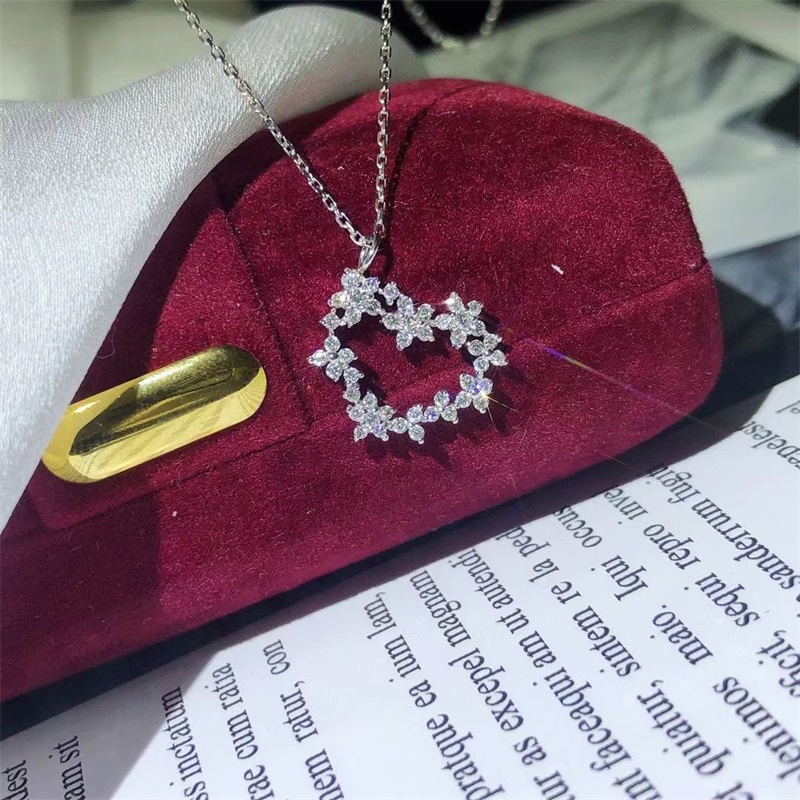 Brand Unique Heart Pendant Handmade Luxury 925 Sterling Silver Pave White Sapphire Diamond Party Women Clavicle Necklace 1063 B3-image-783305583
