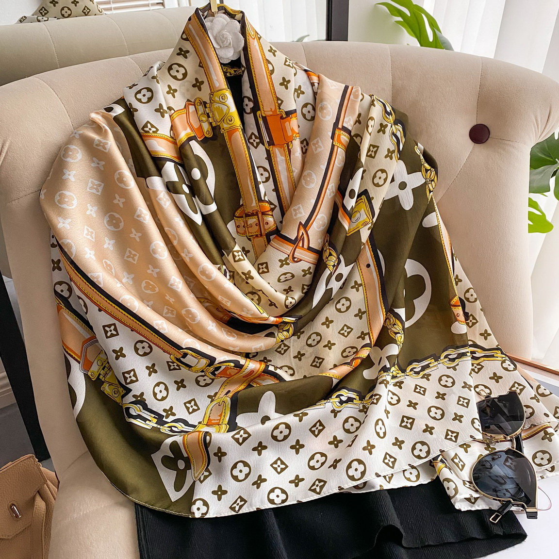 

Silk Scarf for Women 180x90cm Long Pure Silk Luxury Scarves Foulard Wrap Shawl Bufanda Neck Neckerchief