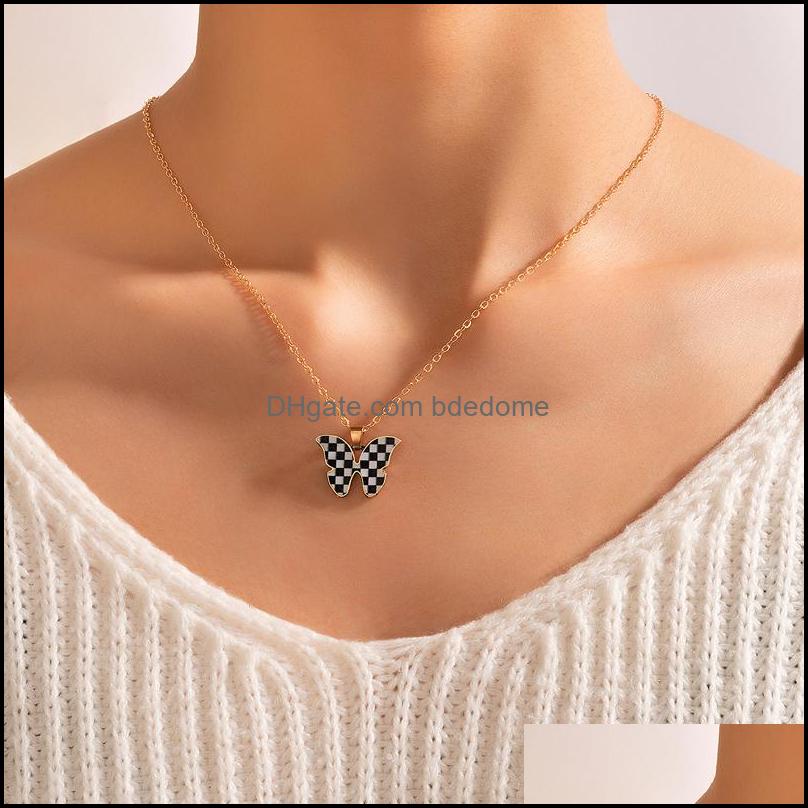 

Pendant Necklaces Pendants Jewelry Ins Pretty Butterfly Necklace For Women Girls Charms Alloy Metal Chain Party Je Dh49Q