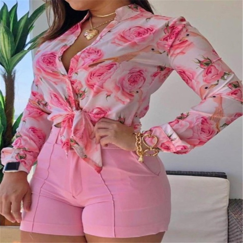 Vêtements d'été pour femmes Ensembles de shorts Chemise à manches longues Ensembles courts Ensemble de shorts à imprimé rose Articles en gros Ens