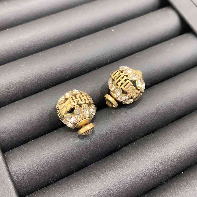 Fine new star letter Pearl Earrings female red love five pointed star Earrings-image-782535051