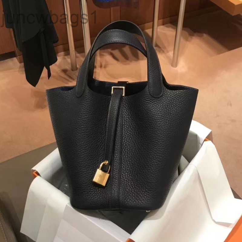 

2022 h bag family first layer cowhide lychee pattern gold buckle vegetable basket female portable bucket single-shoulder mother-in-law, Grey