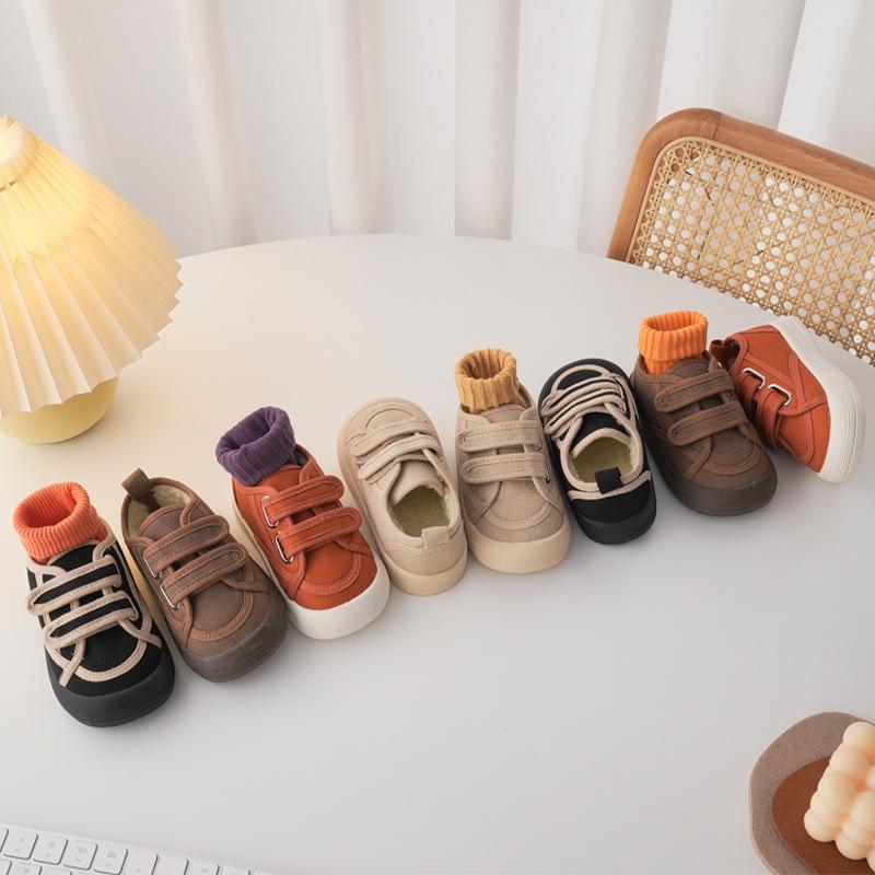

Athletic & Outdoor Children Low Top Board Shoes Winter Kids Canvas Boys Sneakers Girls Hook Loop Plush Warm Solid ColorAthletic, Black