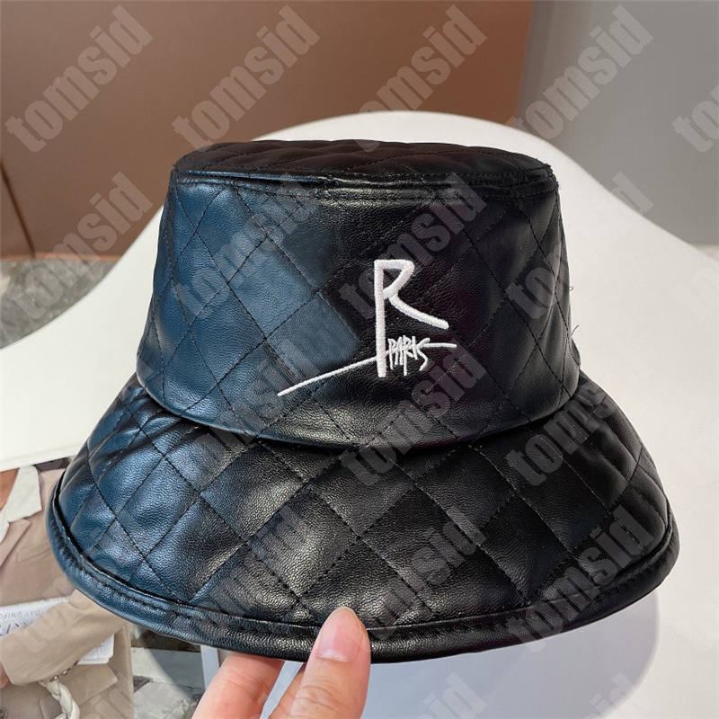 

Fashion Leather Baseball Caps For Women Mens Designer Bucket Hat Ball Cap Luxury Fitted Hat High Quality Winter Autumn Casquette Wholesale, C1(double letters)