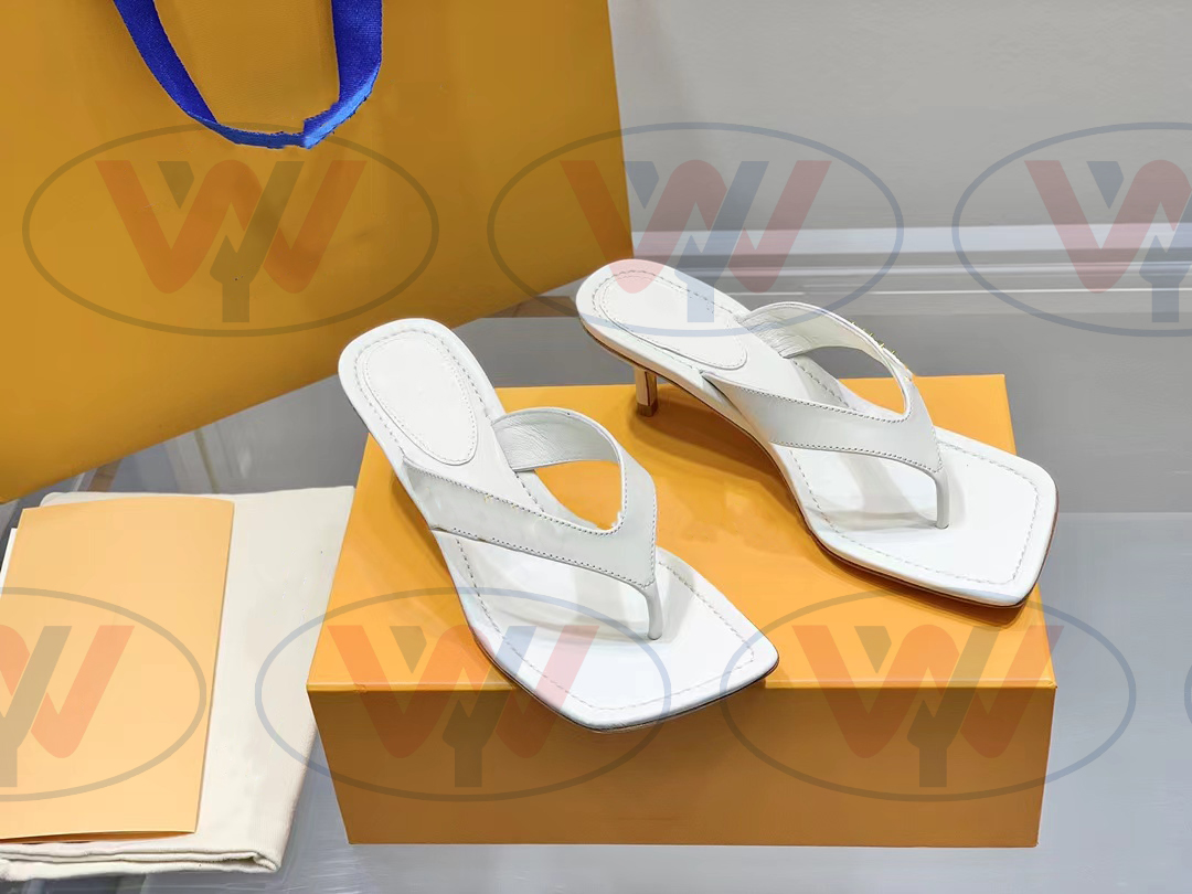 

2022 Spring/summer fashion simple Slippers flip-flops side logo Sandals High heel square toe sandal Size 35-41, Black