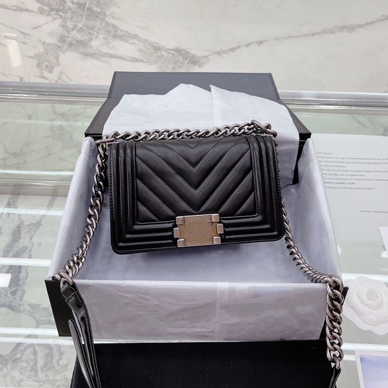 Womens Lambskin Chevron V-stitch Quilted Bags Classic Flap Gold/Silver Hardware Metal Chain Adjustable Shoulder Strap Crossbody Shoulder Tote Han