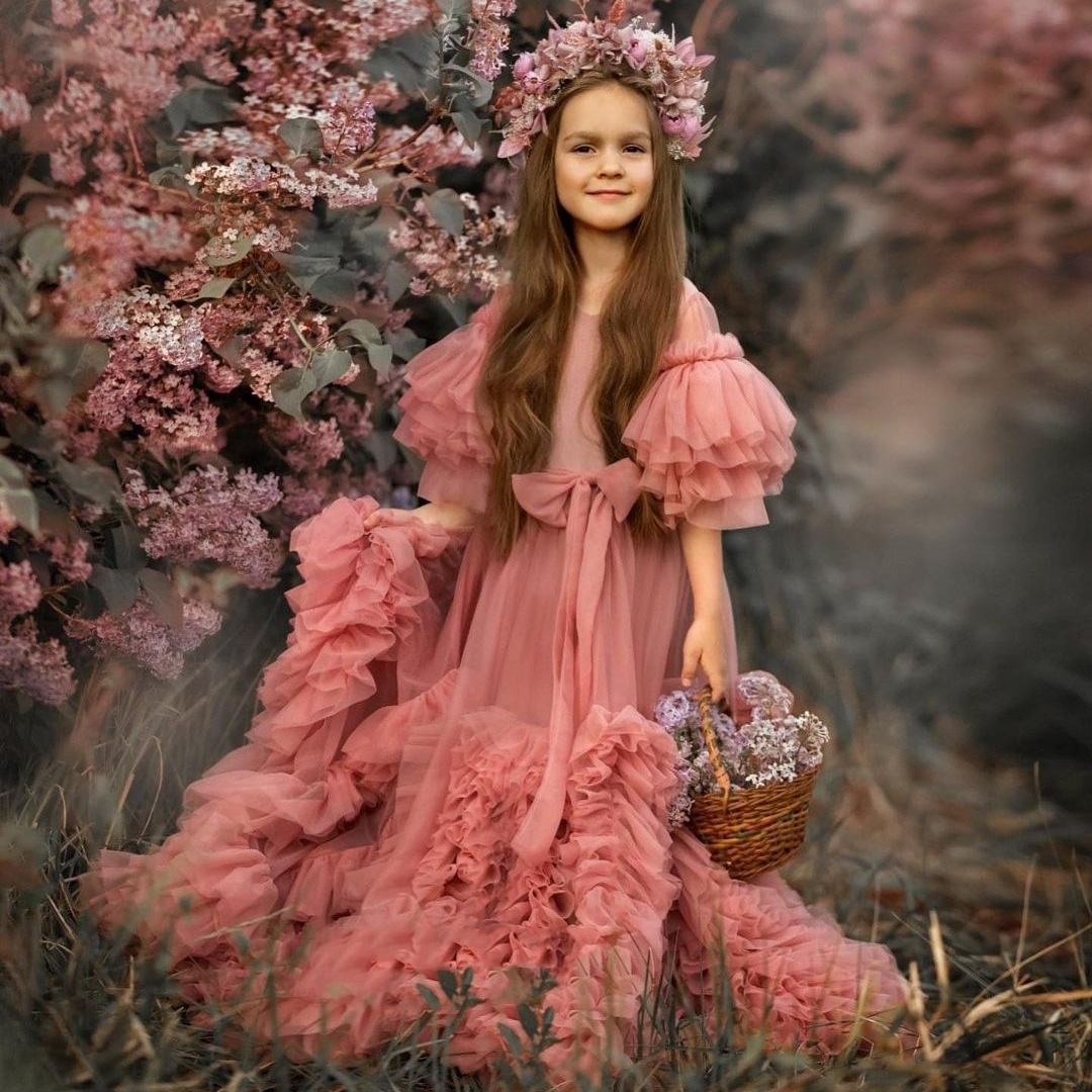 

Rose Pink Flower Girls Dresses 2022 Ruffles Cap Sleeve Tulle Pageant Gowns with Bow Sash Country Style Party Dress, Fuchsia