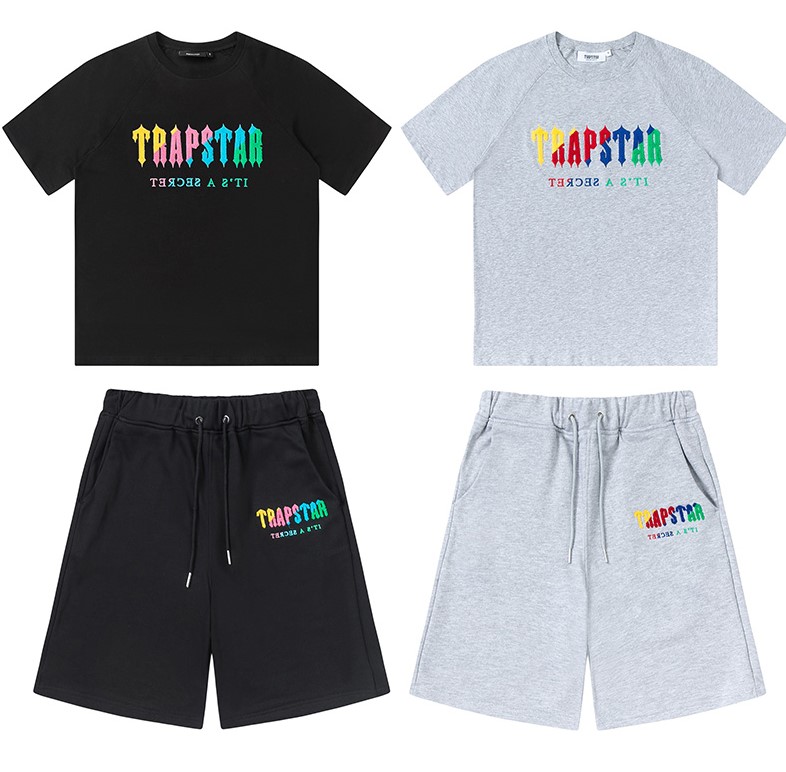 

European And American High Street Niche Tide Brand Trapstar Colorful Towel Embroidered Short -Sleeved T -Shirt Shorts Casual Youth Set, Black