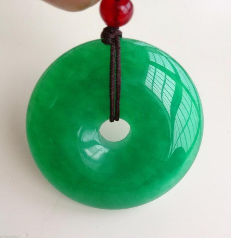 

Pendant Necklaces Wholesale Asian100% Natural Round Green Jade