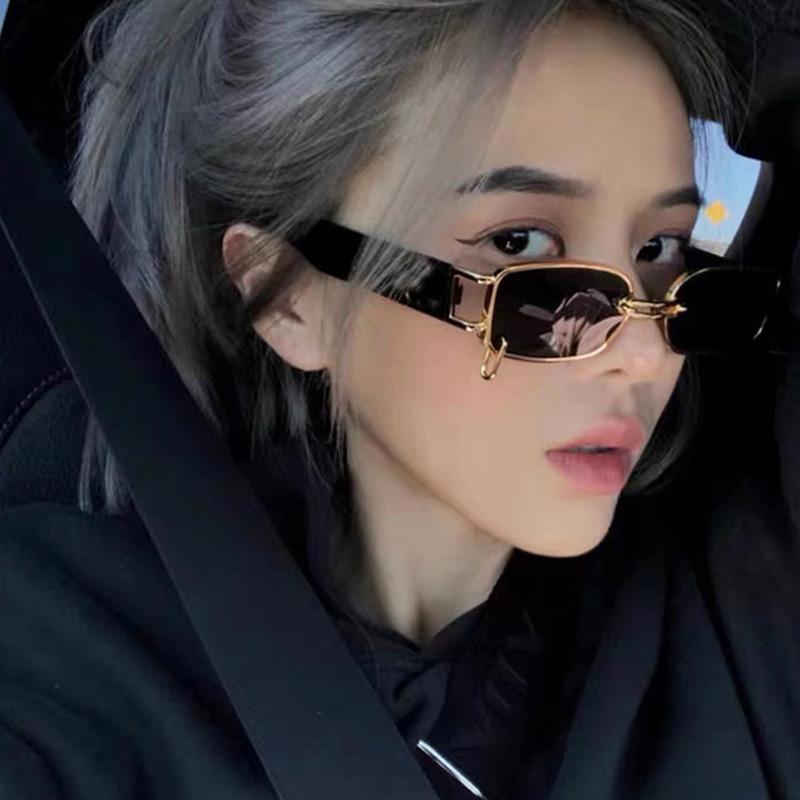 

Sunglasses 2023Sunglasses Fashion Style Wearing Earrings Small Street Pography Trend Cool Travel Essential UV400Sunglasses