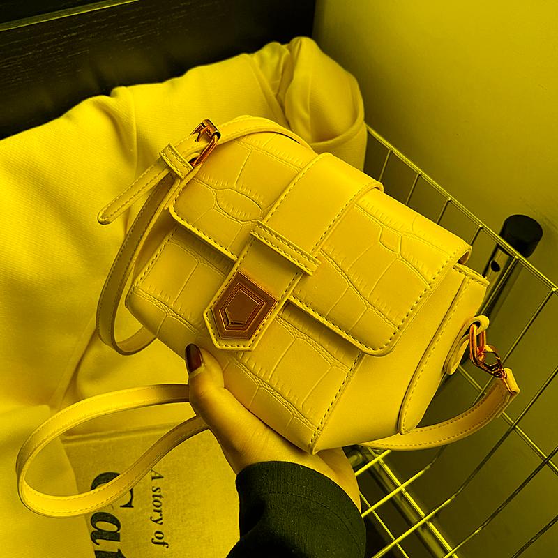 

Evening Bags High Quality Shoulder Bag For Women Summer Stone Pattern Texture Mini Crossbody 2022 Trend All-match Handbag FemaleEvening, Black