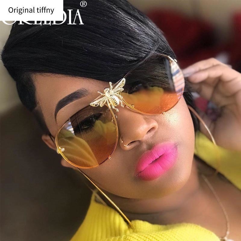 

Luxury Brand Designer Female Punk Bee Sunglasses Women 2020 Sun Glasses Gradient Shades Lens Ladies UV400 Oculos Y220413