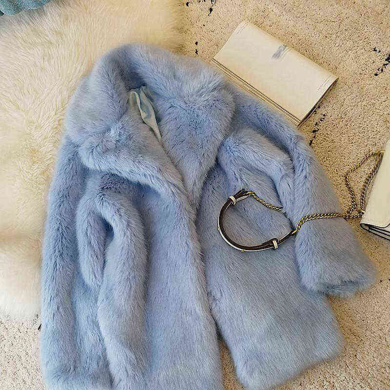

HIGH QUALITY 2020 winter thick warm turn down collar faux fur coats celebrity vintage fake fur medium long overcoat A219 T220810, Lingt blue