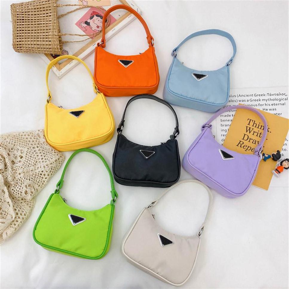 

2021 Fashion DESIGNER Suger Colorful Girl Children Cute Letter Casual Messenger Accessories Bag Kids Handbags Gifts243p290t, Beige