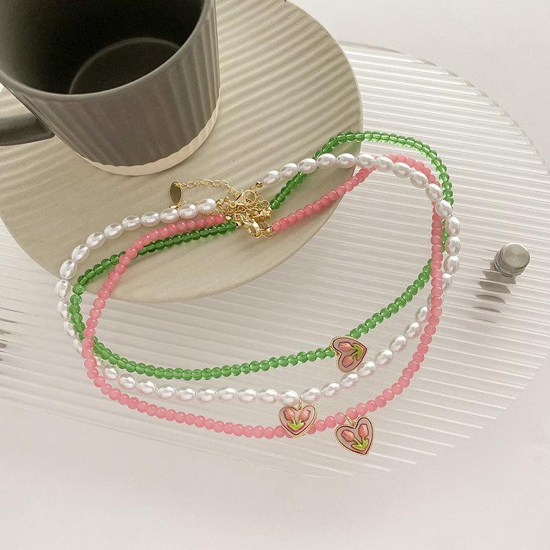 

Chokers Korean Fashion Retro Niche Pink Beaded Pearl Glass Heart Tulip Necklace For Women Simple Clavicle Chain ChokersChokers