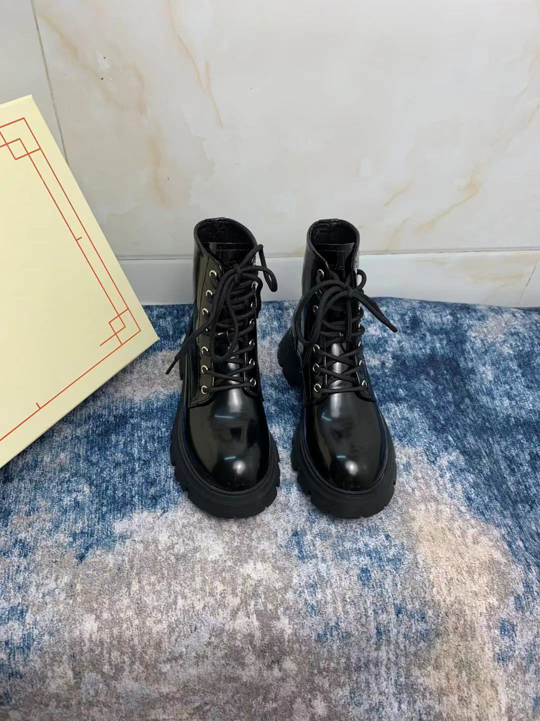 

Martin short boots 100% cowhide SNGG Metal women Shoes Classic Thick heels Leather designer shoe High heeled Fashion non-slip Lady boot Large size 35-40 with bix, Black