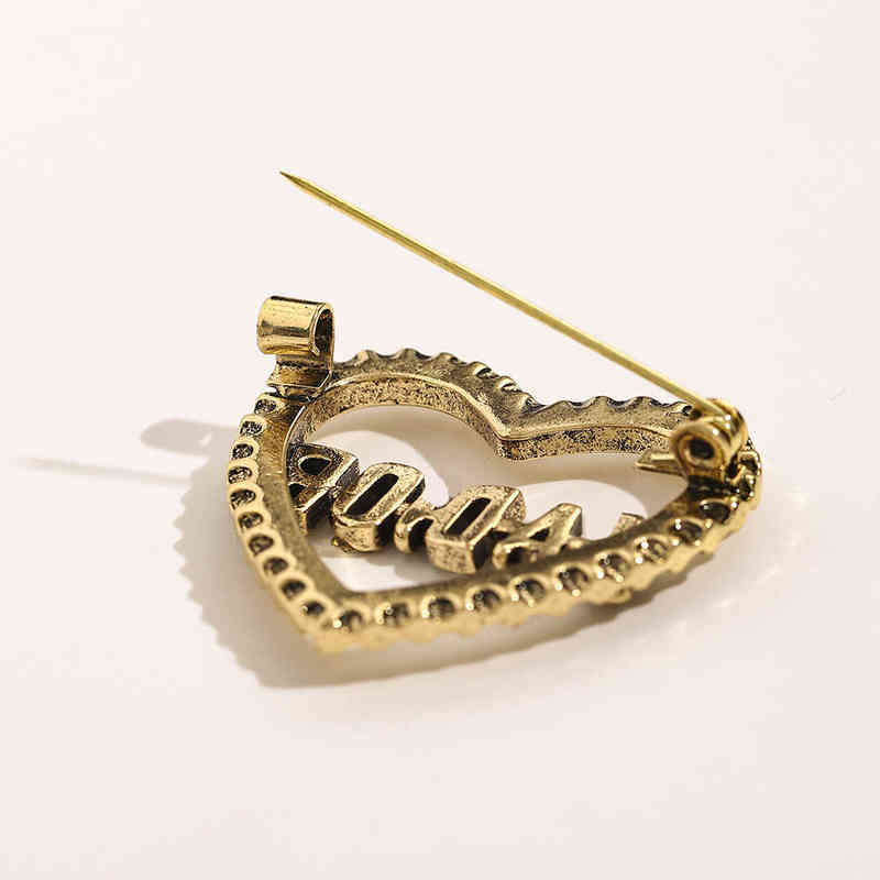 Fine 2022 Jewelry New Female pin Brooch accessories small fragrance peach heart letter Brooch-image-782752721