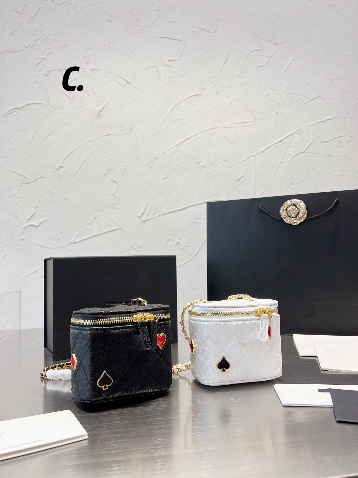 

Designers shoulder bag Luxury tote purse handbag message bags cluth top quality Brand classic Genuine leather Crossbody Gift box vanity Make-up box 10CM, White 10cm