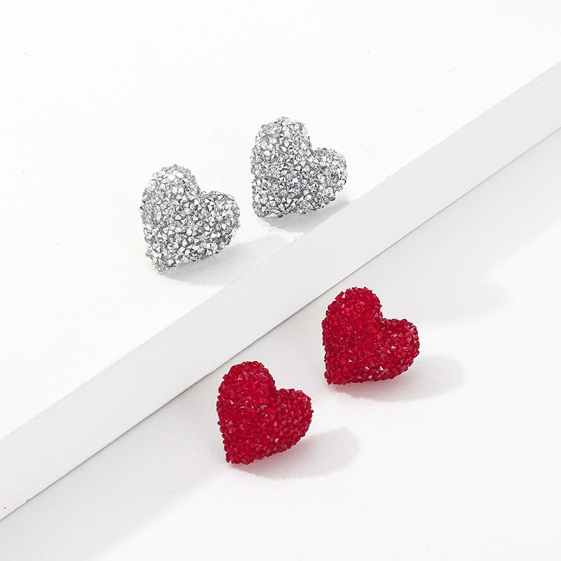 

Dangle & Chandelier Vintage Red Love Heart Earrings Retro Trending Women Fashion 2022 Woman Accesoires Glitter