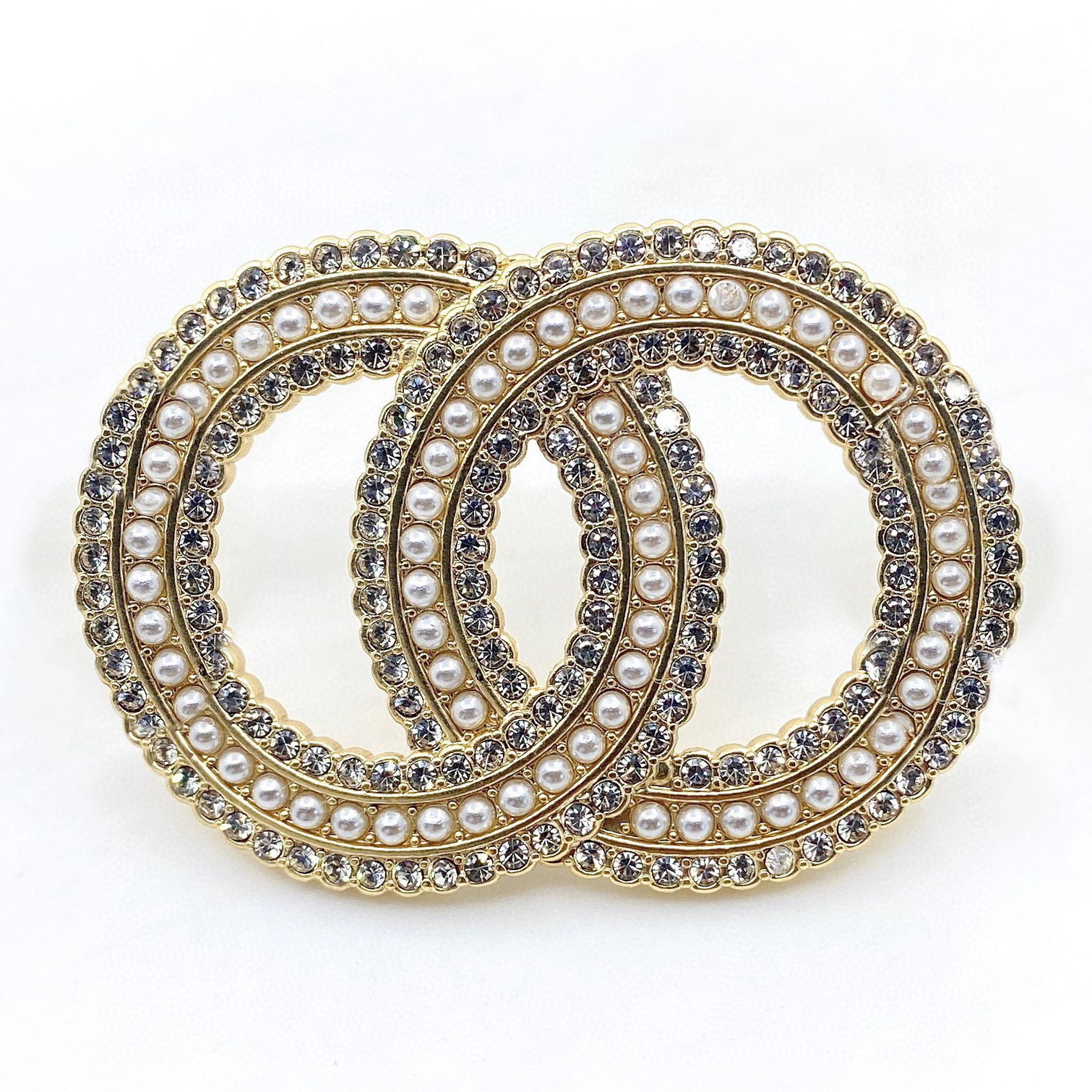 

Top Quality Wholesale Brooch Brass Gold Plated 5A Luxury Brand Official Replica Pearl Brooch Christmas Gift Banquet Use