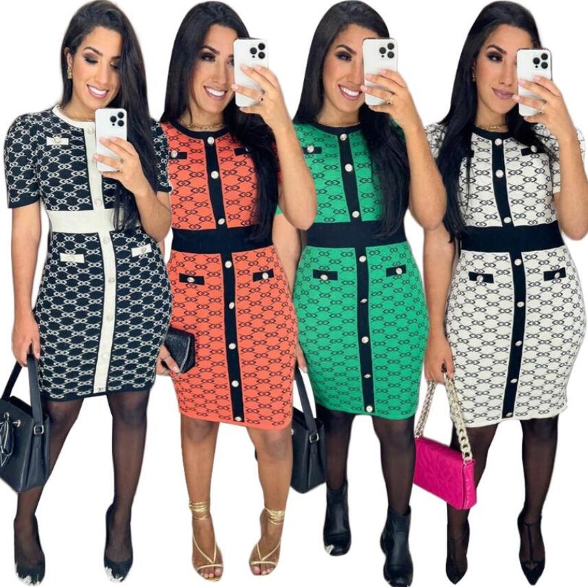 

22GG Women Dress Long Skirt Belt Fit Skirts For Outwear Casual Style With Budge Letter Lady Slim Dresses Tees Knit Shirt, Champagne